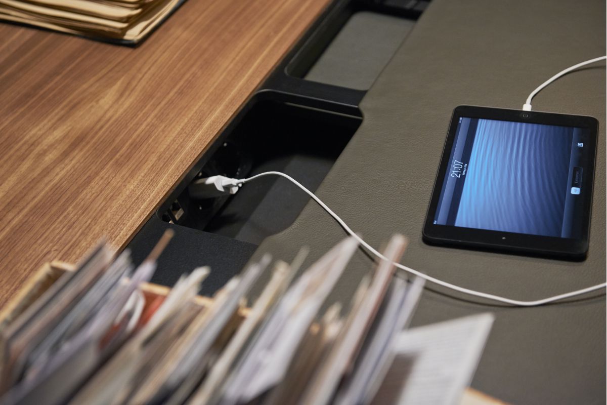 办公台|时尚中班台|办公火狐官方网站|火狐HUOHU（中国）火狐官方网站|Ad Hoc 办公台